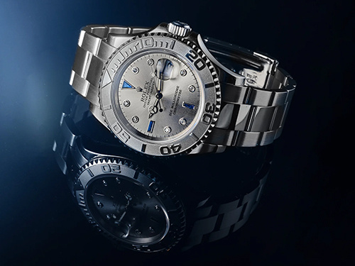 Единственные платиновые часы Rolex Yacht-Master, принадлежавшие бывшему генеральному директору компании Rolex, проданы на аукционе Monaco Legend за 2,3 млн. €