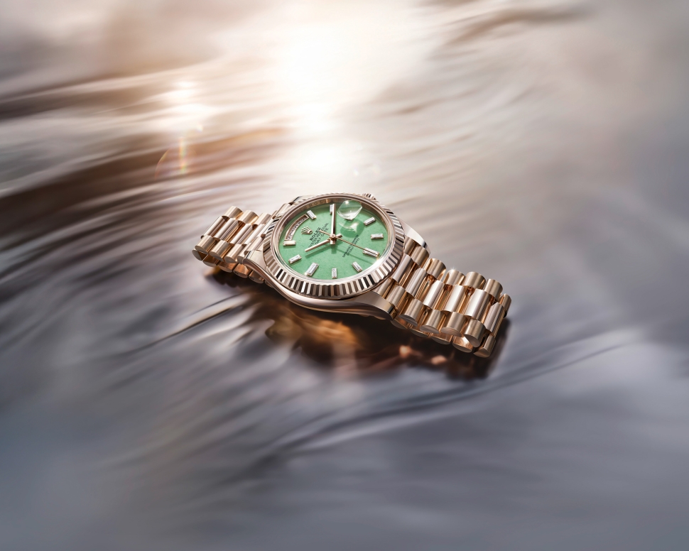 Rolex представляет часы Day-Date 40 из нового золотого сплава Jubilee Gold к 100-летнему юбилею корпуса Oyster