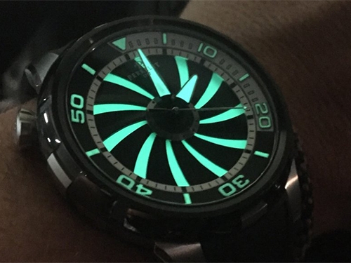 Представляем культовые модели часов коллекции Perrelet Turbine: Skeleton и Diver