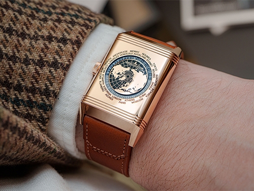 Jaeger-LeCoultre презентовал Reverso Tribute Geographic c таймером мирового времени