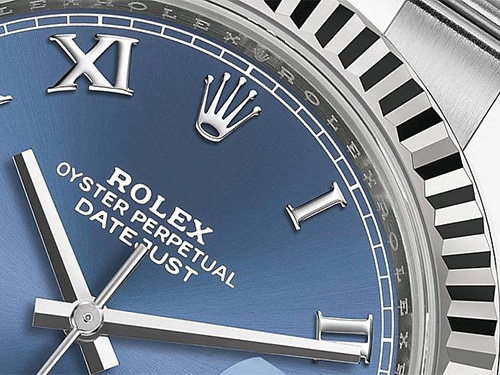 Rolex дополнил коллекцию Datejust моделью Oystersteel из стали и белого золота с синим циферблатом azzurro