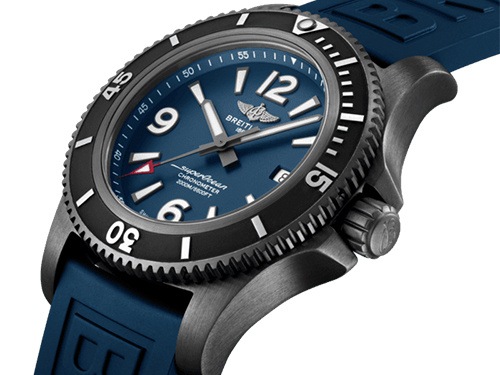 Дайверские часы Breitling Superocean Automatic 46 Blacksteel с водонепроницаемостью до 2000 м, которые есть в наличии в нашем магазине