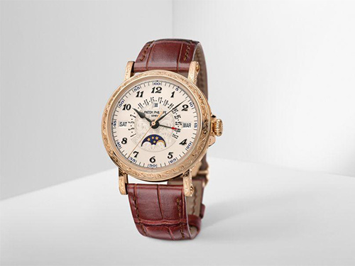 Patek Philippe выпустил новый вечный календарь Retrograde Perpetual Calendar Rare Handcrafts из розового золота в стиле барокко