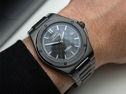 Представляем IWC Ingenieur Automatic 42 Black Ceramic из черной керамики