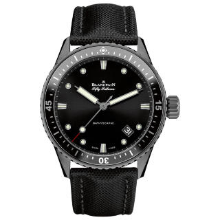 Blancpain Fifty Fathoms Bathyscaphe 5000 0130 B52A Blancpain Fifty Fathoms Bathyscaphe 5000 0130 B52A