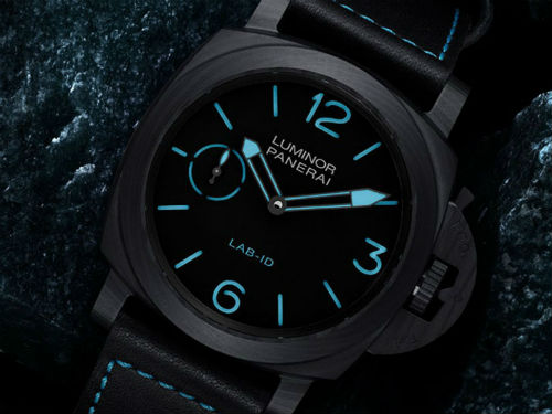 Officine Panerai Luminor 1950 Panerai LAB-ID Luminor 1950 Carbotech 3 Days с карбоновыми корпусами и механизмами повышенной надежности